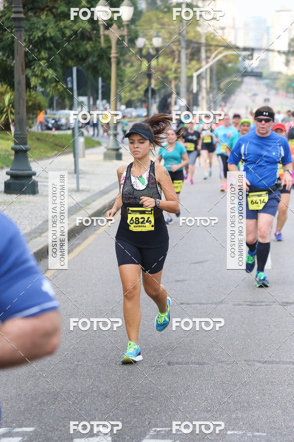 Buy your photos of the eventMeia Maratona Internacional de Curitiba 2018 on Fotop
