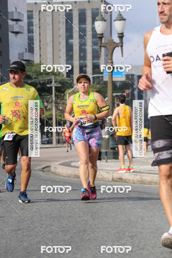 Buy your photos of the eventMeia Maratona Internacional de Curitiba 2018 on Fotop