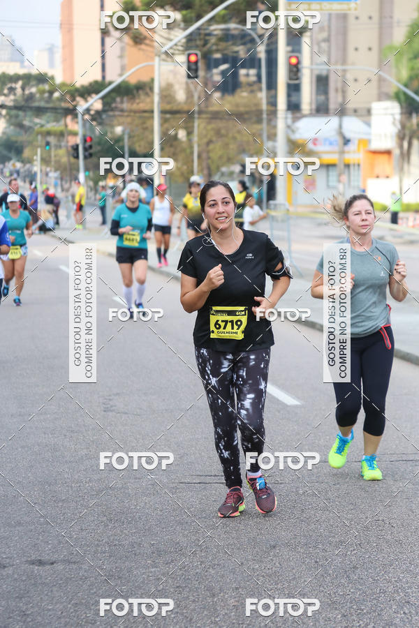 Buy your photos of the eventMeia Maratona Internacional de Curitiba 2018 on Fotop