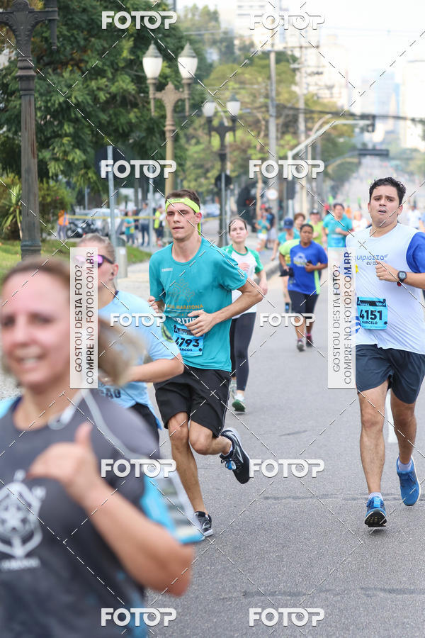 Buy your photos of the eventMeia Maratona Internacional de Curitiba 2018 on Fotop