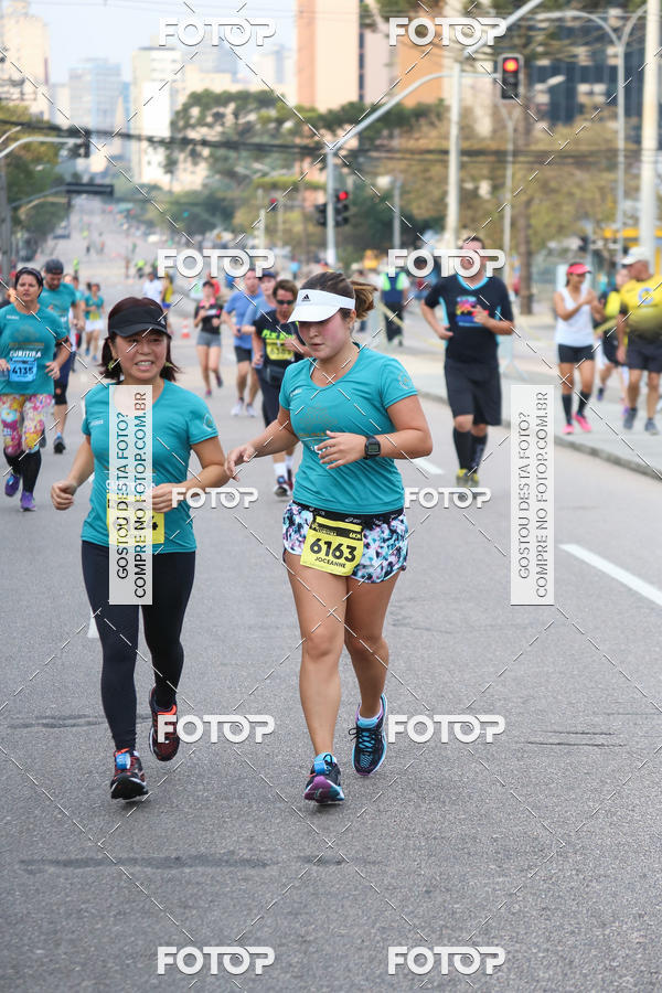 Buy your photos of the eventMeia Maratona Internacional de Curitiba 2018 on Fotop