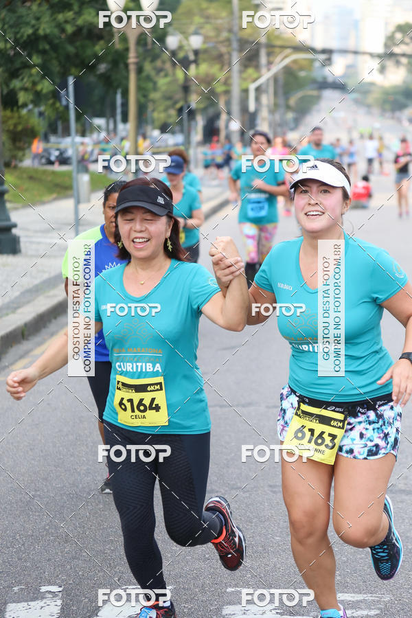Buy your photos of the eventMeia Maratona Internacional de Curitiba 2018 on Fotop