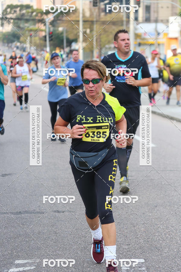 Buy your photos of the eventMeia Maratona Internacional de Curitiba 2018 on Fotop