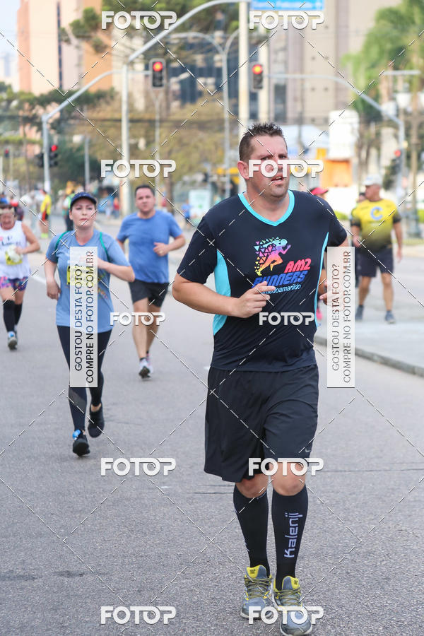 Buy your photos of the eventMeia Maratona Internacional de Curitiba 2018 on Fotop