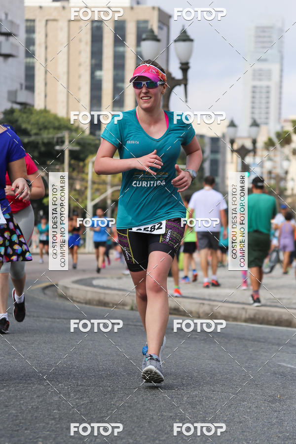 Buy your photos of the eventMeia Maratona Internacional de Curitiba 2018 on Fotop