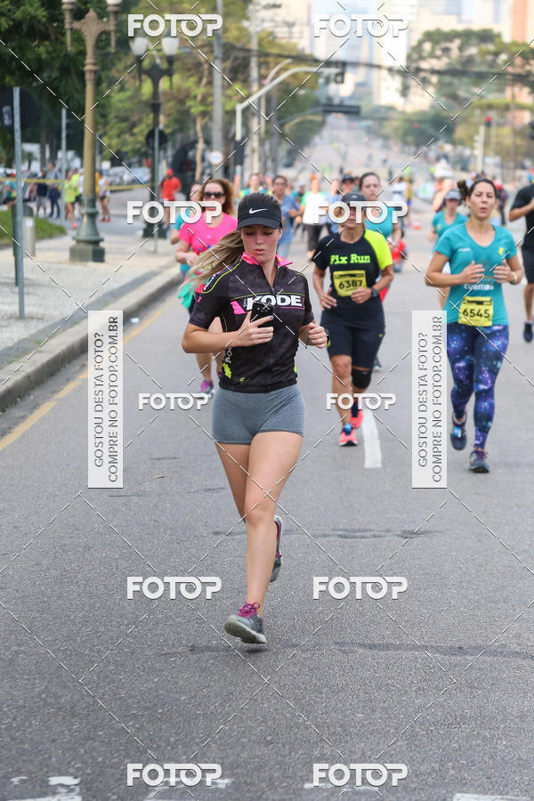 Buy your photos of the eventMeia Maratona Internacional de Curitiba 2018 on Fotop