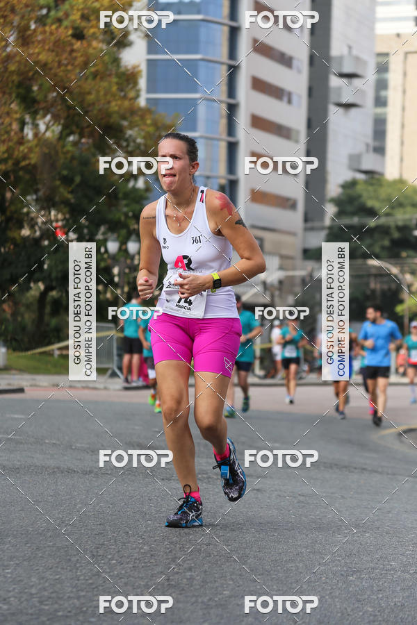 Buy your photos of the eventMeia Maratona Internacional de Curitiba 2018 on Fotop