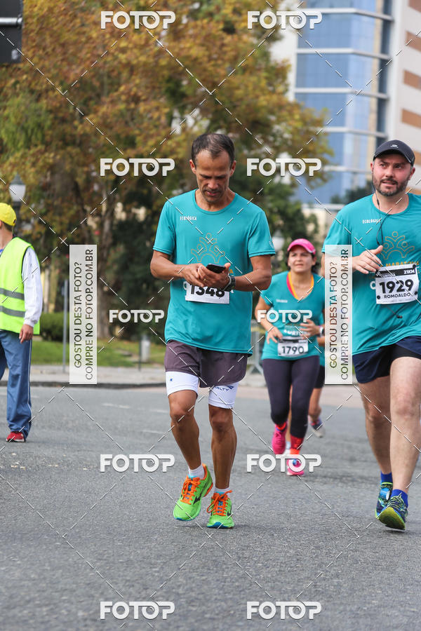 Buy your photos of the eventMeia Maratona Internacional de Curitiba 2018 on Fotop