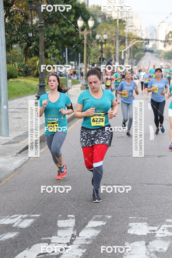 Buy your photos of the eventMeia Maratona Internacional de Curitiba 2018 on Fotop