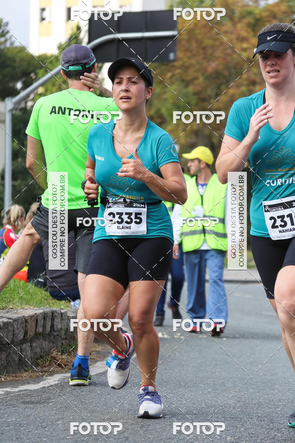 Buy your photos of the eventMeia Maratona Internacional de Curitiba 2018 on Fotop