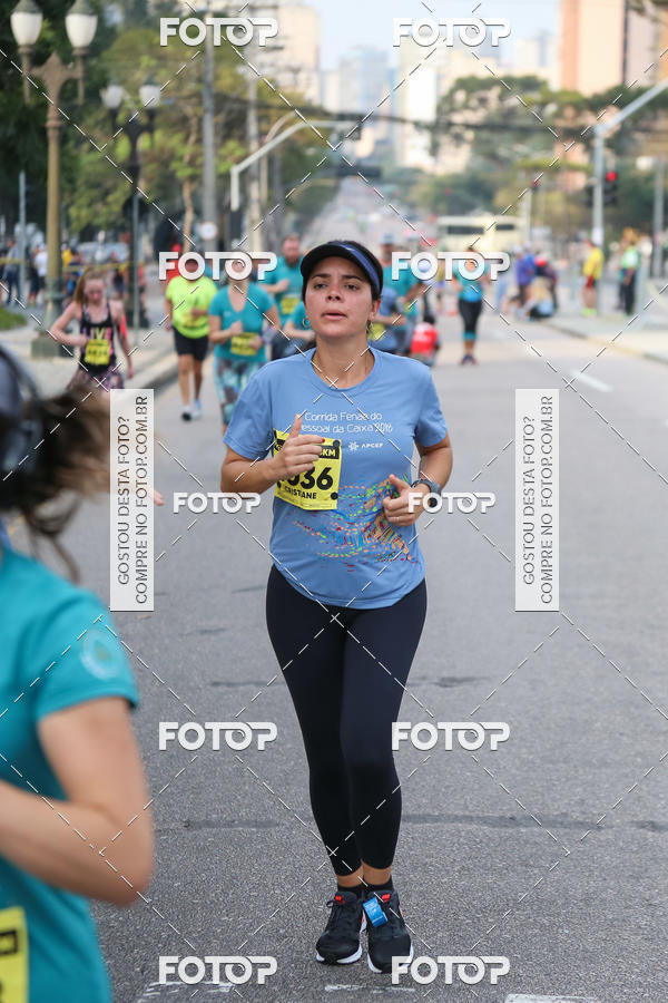 Buy your photos of the eventMeia Maratona Internacional de Curitiba 2018 on Fotop