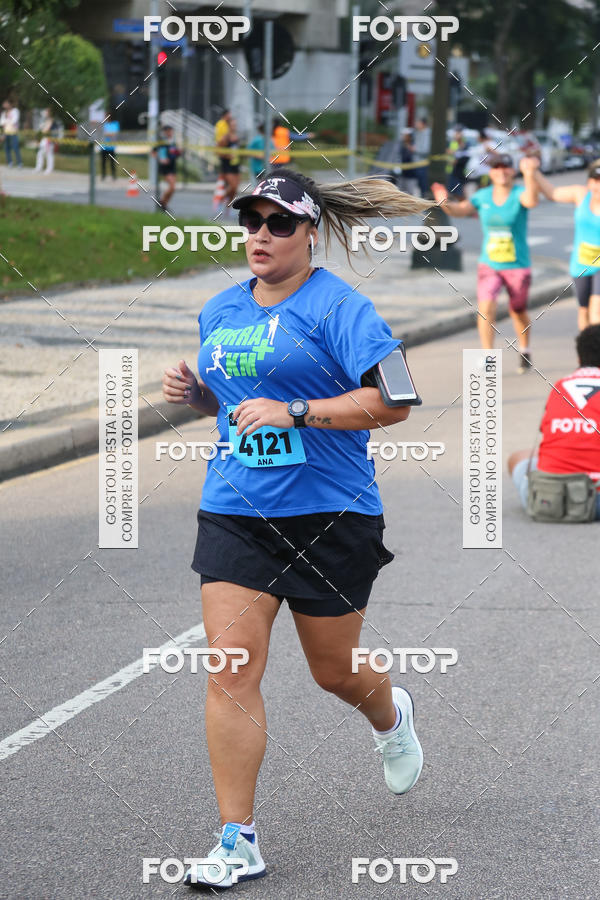 Buy your photos of the eventMeia Maratona Internacional de Curitiba 2018 on Fotop