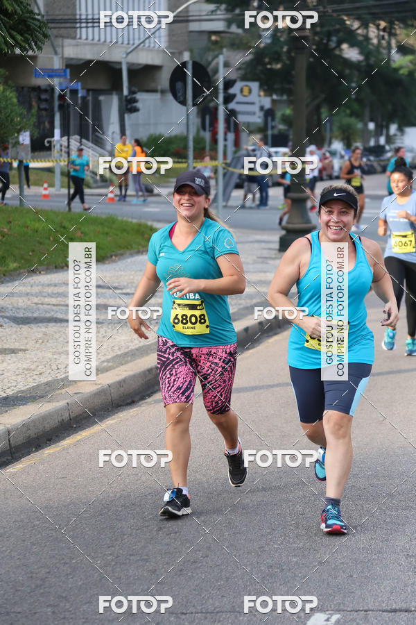 Buy your photos of the eventMeia Maratona Internacional de Curitiba 2018 on Fotop