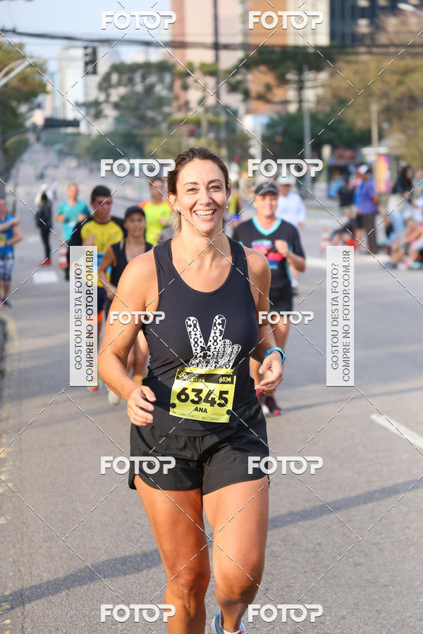 Buy your photos of the eventMeia Maratona Internacional de Curitiba 2018 on Fotop