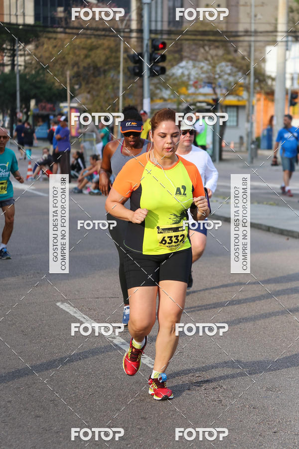 Buy your photos of the eventMeia Maratona Internacional de Curitiba 2018 on Fotop