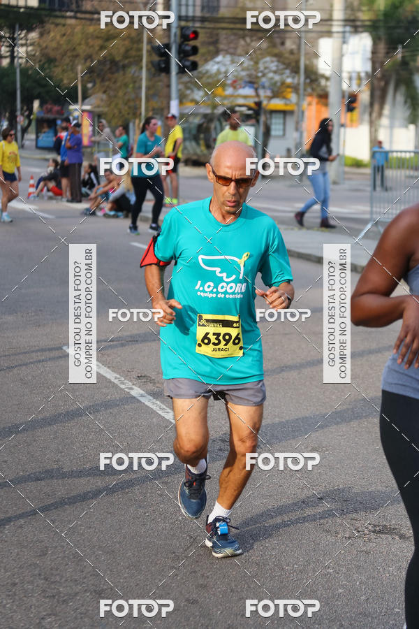 Buy your photos of the eventMeia Maratona Internacional de Curitiba 2018 on Fotop