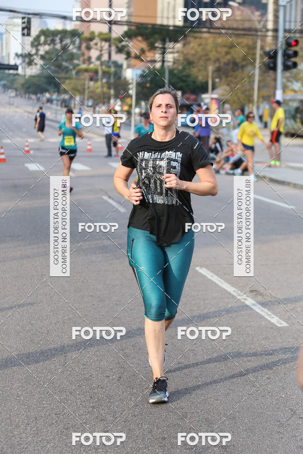 Buy your photos of the eventMeia Maratona Internacional de Curitiba 2018 on Fotop