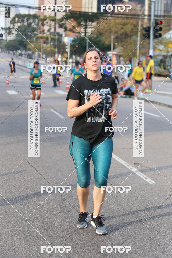Buy your photos of the eventMeia Maratona Internacional de Curitiba 2018 on Fotop