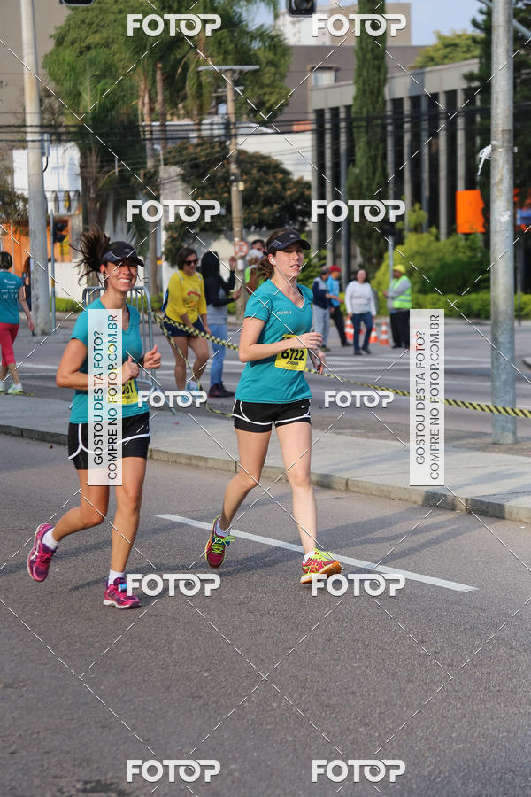 Buy your photos of the eventMeia Maratona Internacional de Curitiba 2018 on Fotop