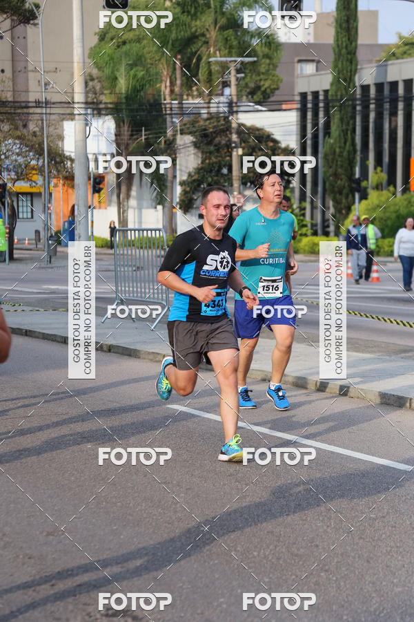 Buy your photos of the eventMeia Maratona Internacional de Curitiba 2018 on Fotop