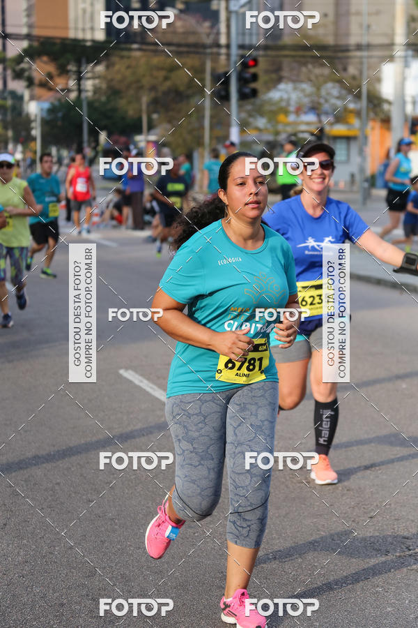 Buy your photos of the eventMeia Maratona Internacional de Curitiba 2018 on Fotop