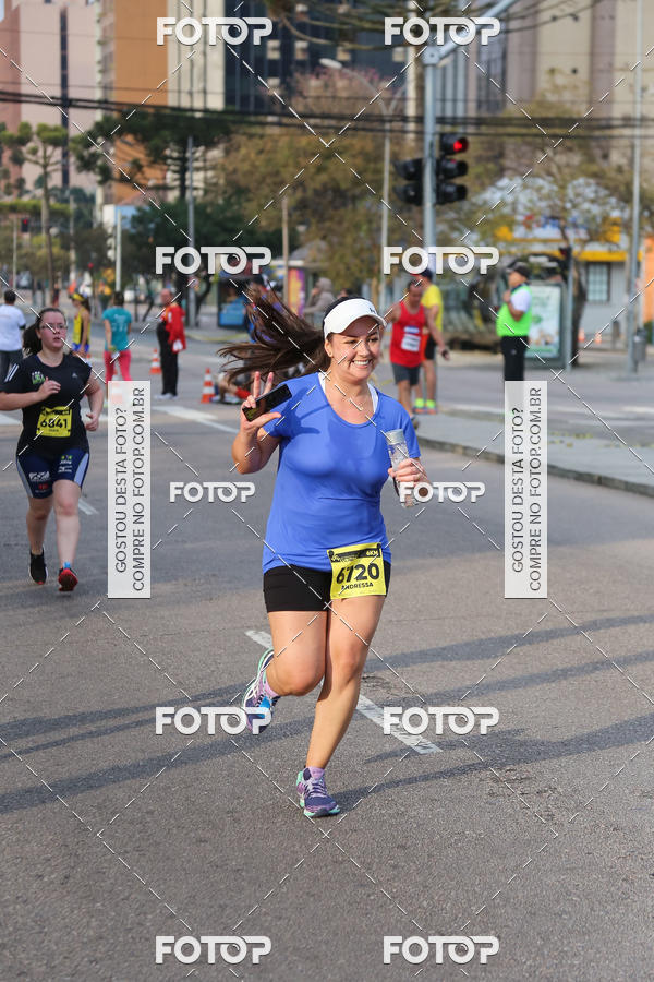 Buy your photos of the eventMeia Maratona Internacional de Curitiba 2018 on Fotop