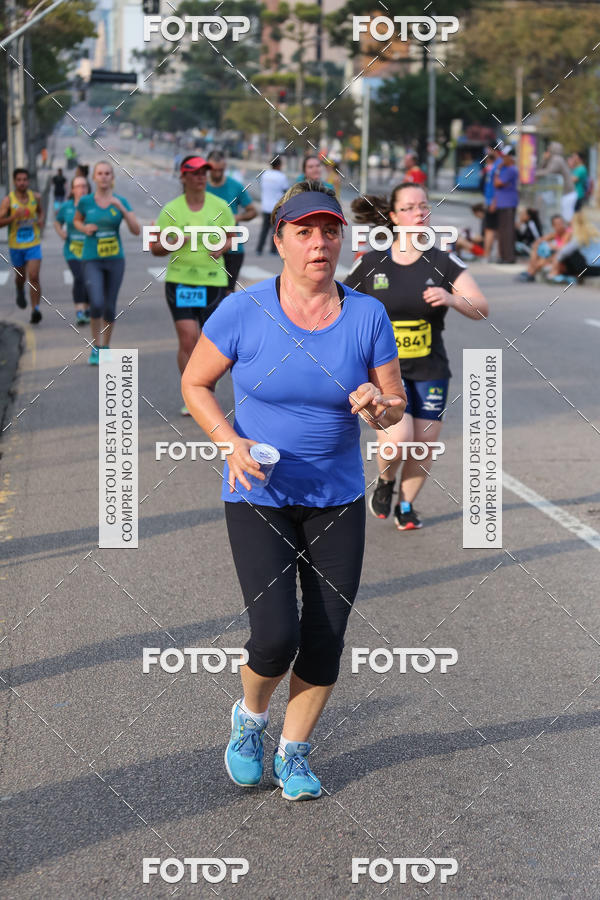 Buy your photos of the eventMeia Maratona Internacional de Curitiba 2018 on Fotop