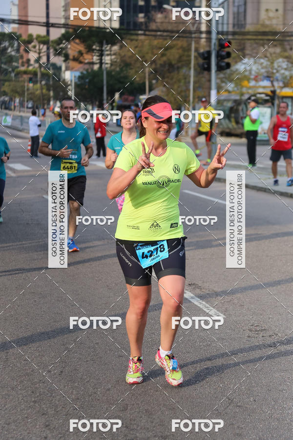 Buy your photos of the eventMeia Maratona Internacional de Curitiba 2018 on Fotop
