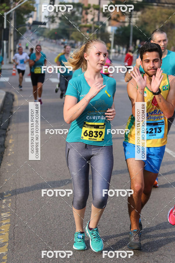 Buy your photos of the eventMeia Maratona Internacional de Curitiba 2018 on Fotop