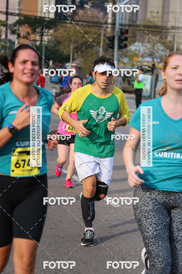 Buy your photos of the eventMeia Maratona Internacional de Curitiba 2018 on Fotop