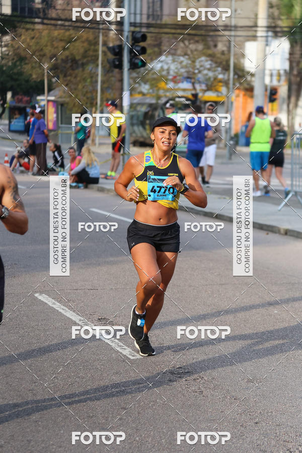 Buy your photos of the eventMeia Maratona Internacional de Curitiba 2018 on Fotop