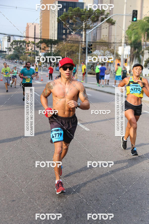 Buy your photos of the eventMeia Maratona Internacional de Curitiba 2018 on Fotop