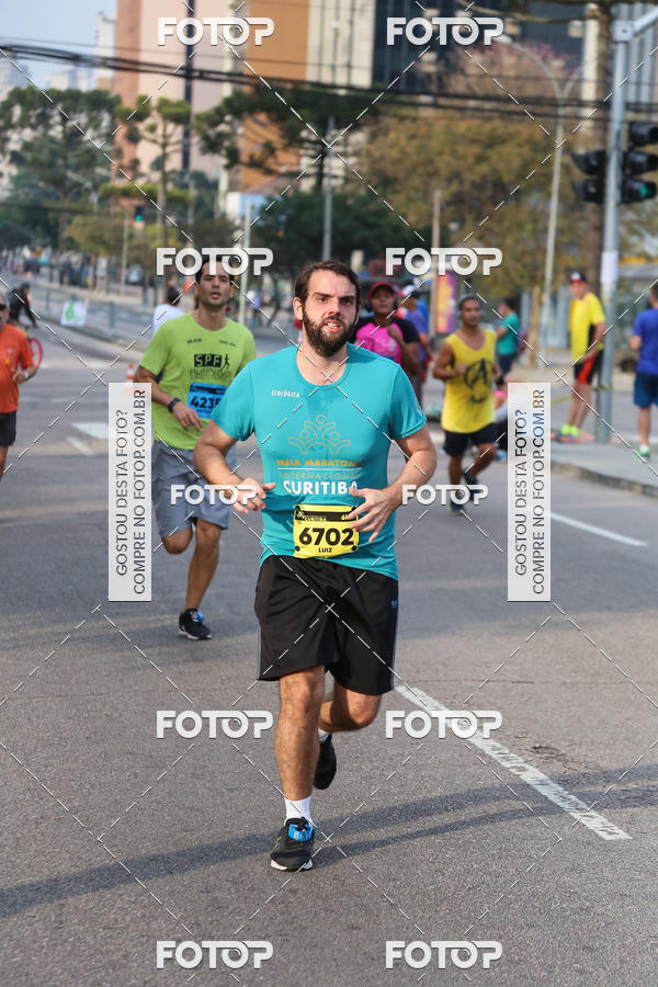 Buy your photos of the eventMeia Maratona Internacional de Curitiba 2018 on Fotop