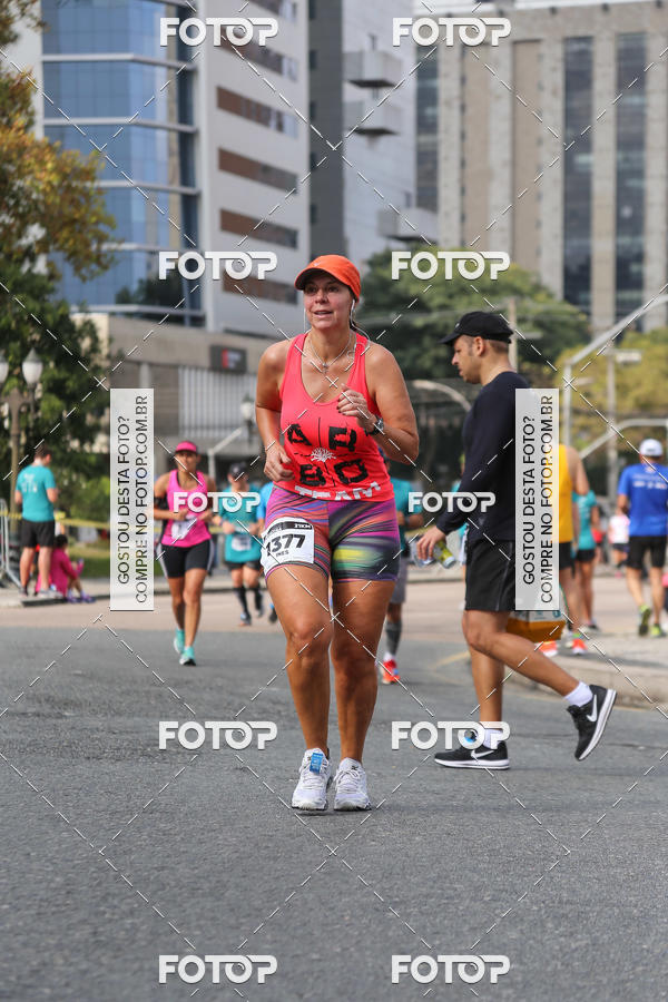 Buy your photos of the eventMeia Maratona Internacional de Curitiba 2018 on Fotop