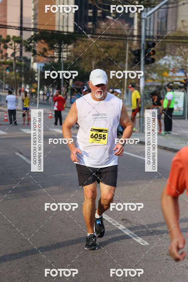 Buy your photos of the eventMeia Maratona Internacional de Curitiba 2018 on Fotop