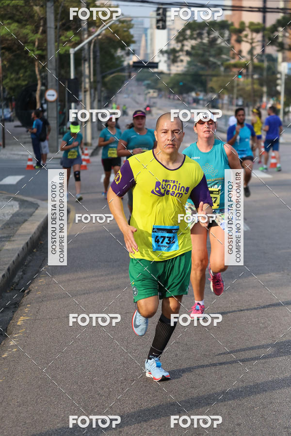 Buy your photos of the eventMeia Maratona Internacional de Curitiba 2018 on Fotop