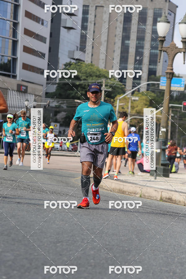 Buy your photos of the eventMeia Maratona Internacional de Curitiba 2018 on Fotop