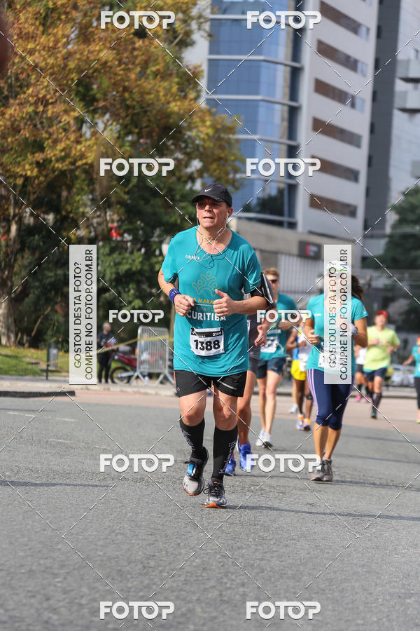 Buy your photos of the eventMeia Maratona Internacional de Curitiba 2018 on Fotop