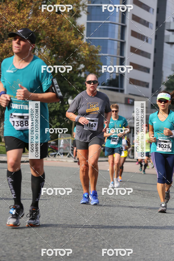 Buy your photos of the eventMeia Maratona Internacional de Curitiba 2018 on Fotop