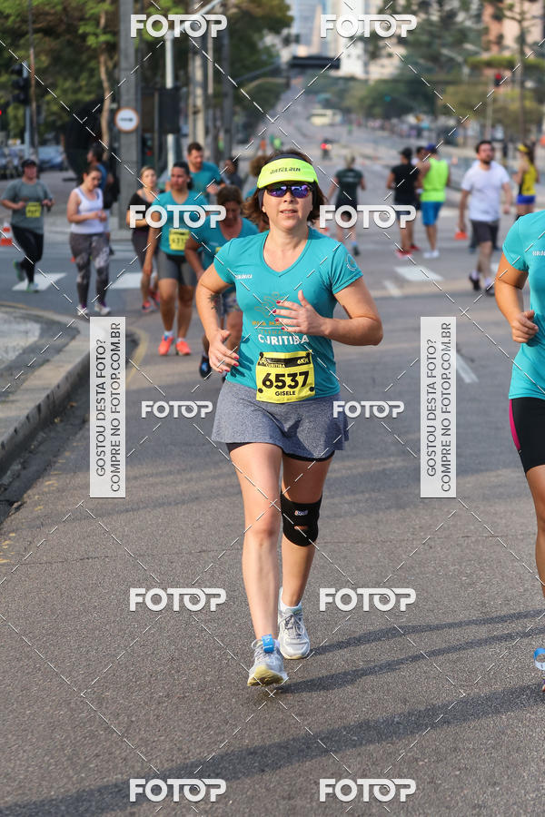 Buy your photos of the eventMeia Maratona Internacional de Curitiba 2018 on Fotop