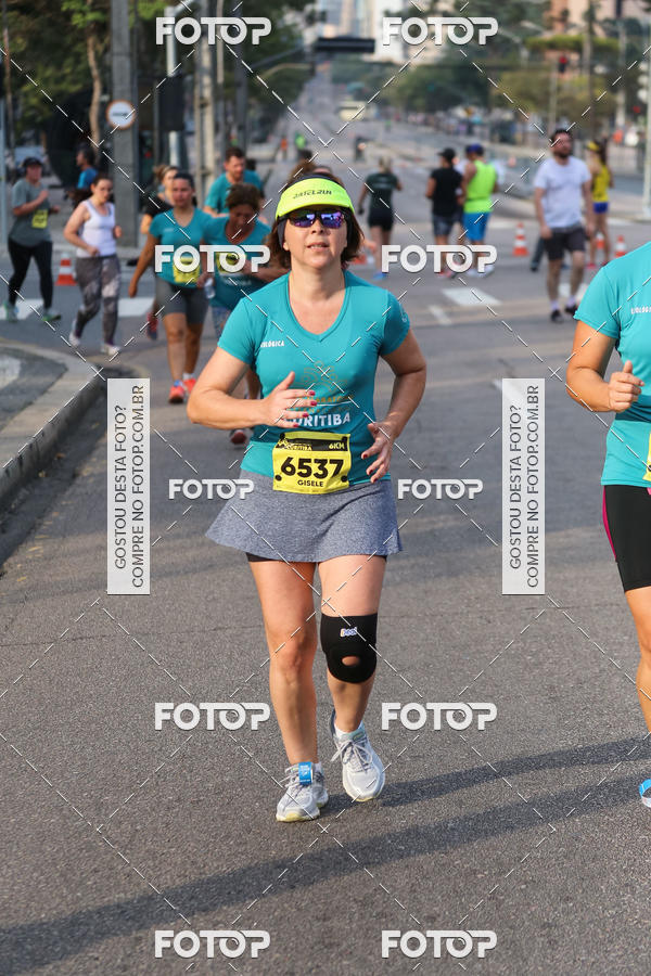 Buy your photos of the eventMeia Maratona Internacional de Curitiba 2018 on Fotop