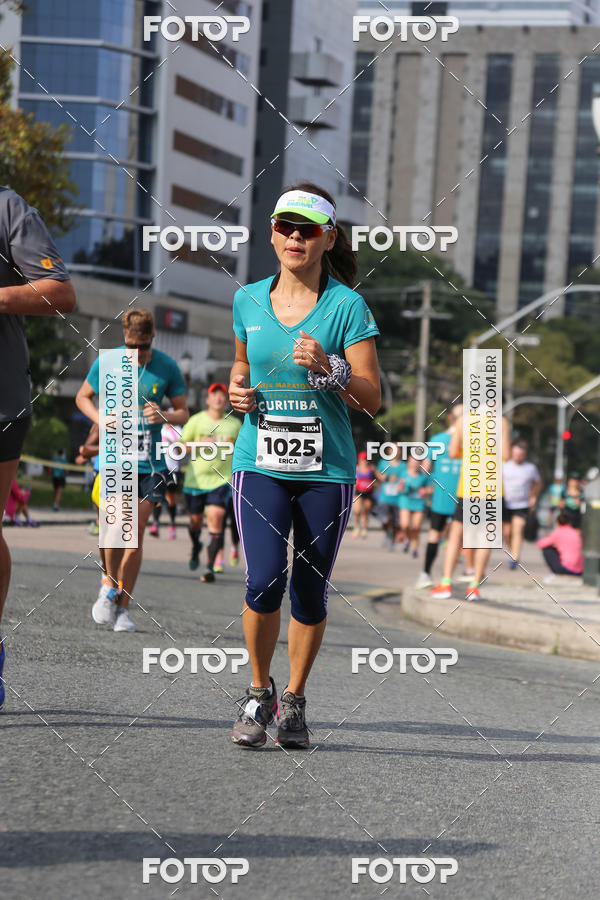 Buy your photos of the eventMeia Maratona Internacional de Curitiba 2018 on Fotop