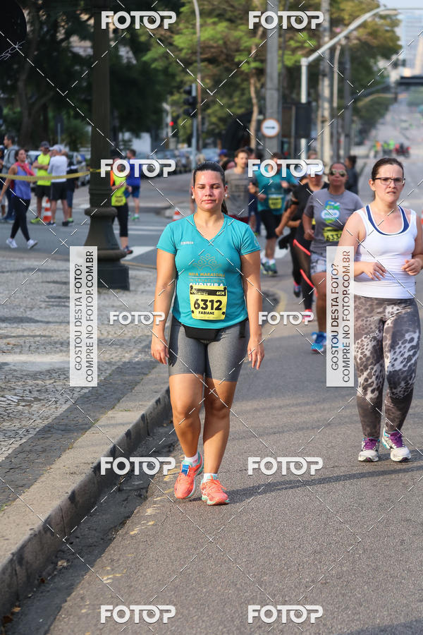 Buy your photos of the eventMeia Maratona Internacional de Curitiba 2018 on Fotop