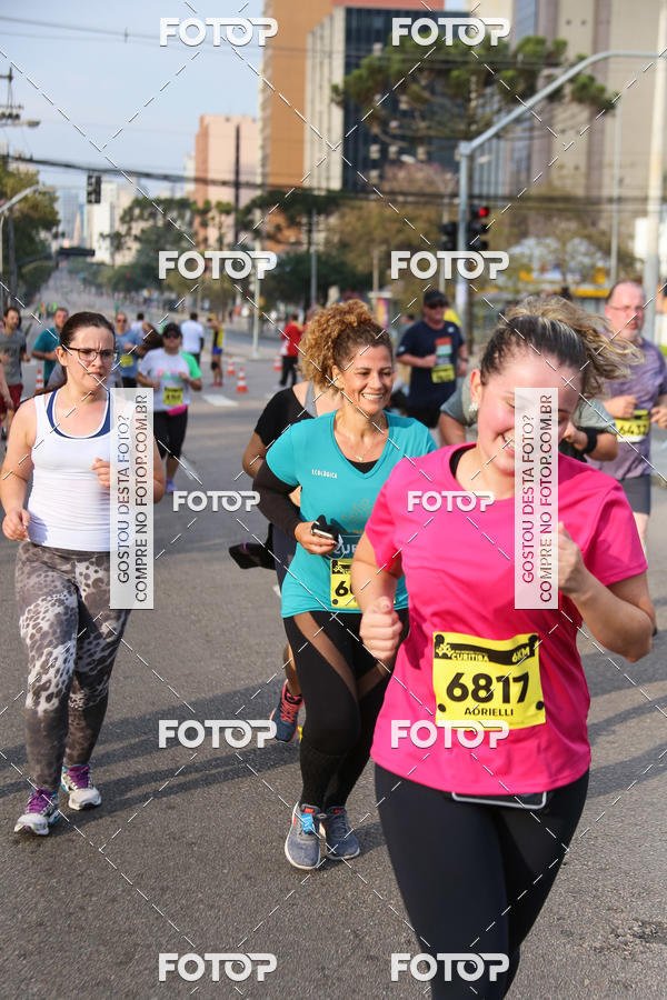 Buy your photos of the eventMeia Maratona Internacional de Curitiba 2018 on Fotop