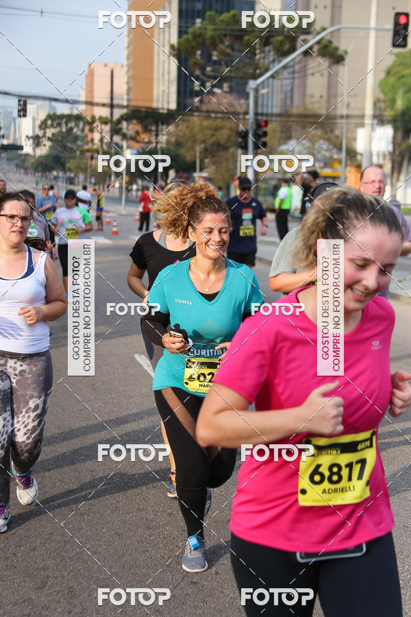 Buy your photos of the eventMeia Maratona Internacional de Curitiba 2018 on Fotop