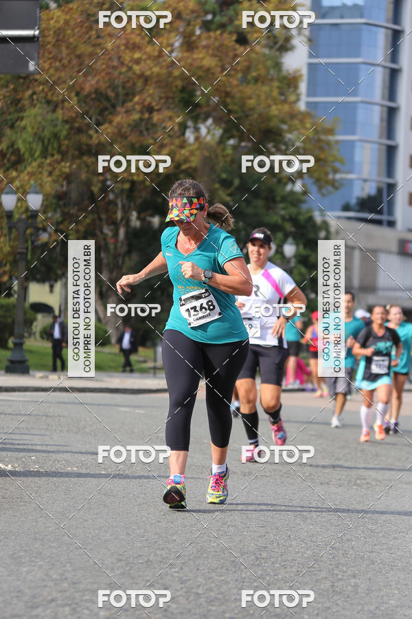 Buy your photos of the eventMeia Maratona Internacional de Curitiba 2018 on Fotop