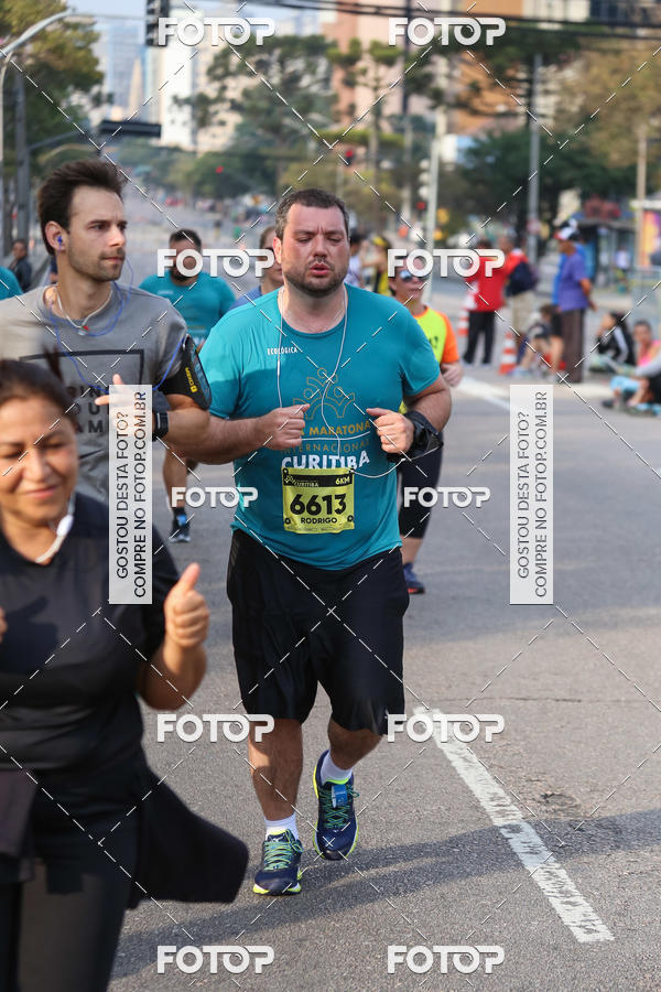 Buy your photos of the eventMeia Maratona Internacional de Curitiba 2018 on Fotop