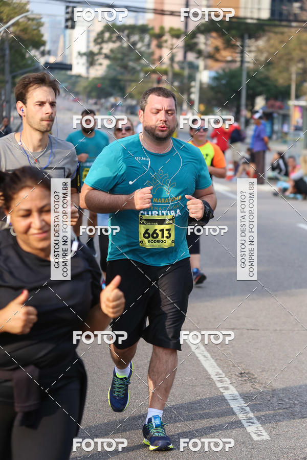 Buy your photos of the eventMeia Maratona Internacional de Curitiba 2018 on Fotop