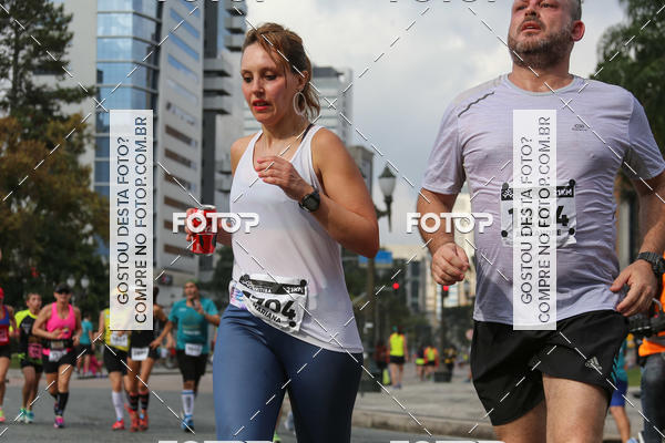 Buy your photos of the eventMeia Maratona Internacional de Curitiba 2018 on Fotop