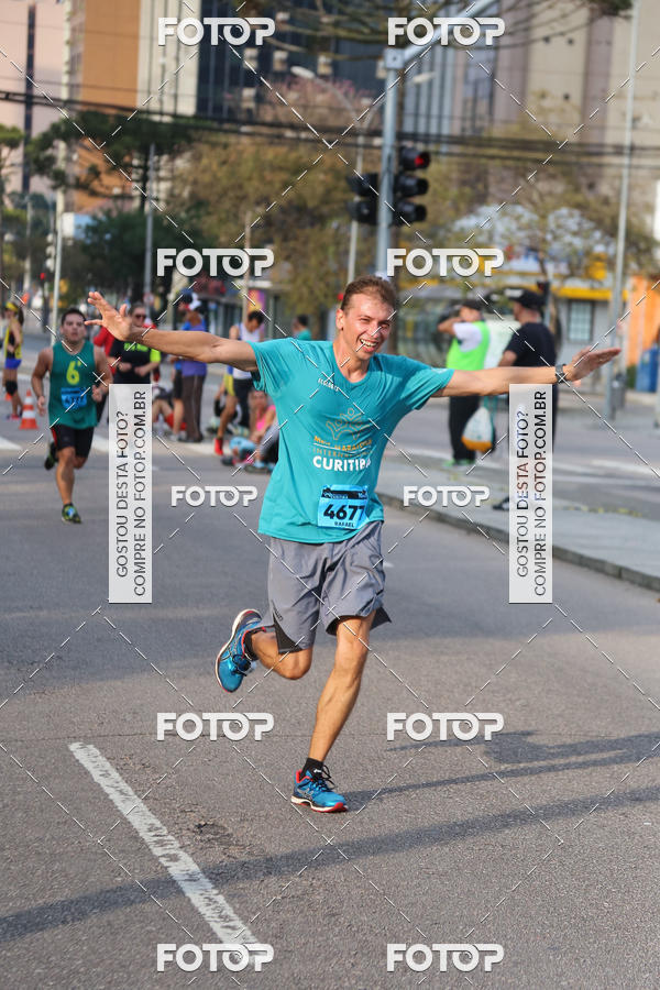Buy your photos of the eventMeia Maratona Internacional de Curitiba 2018 on Fotop